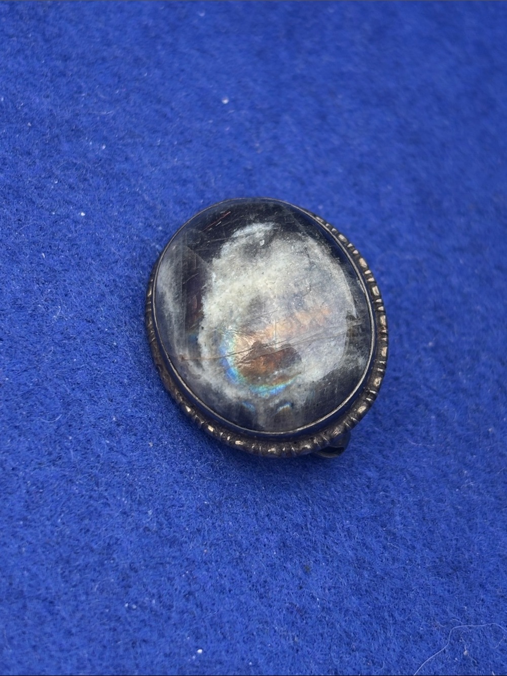 Oval Labradorite Statement Brooch - Iridescent Gray-Blue Stone